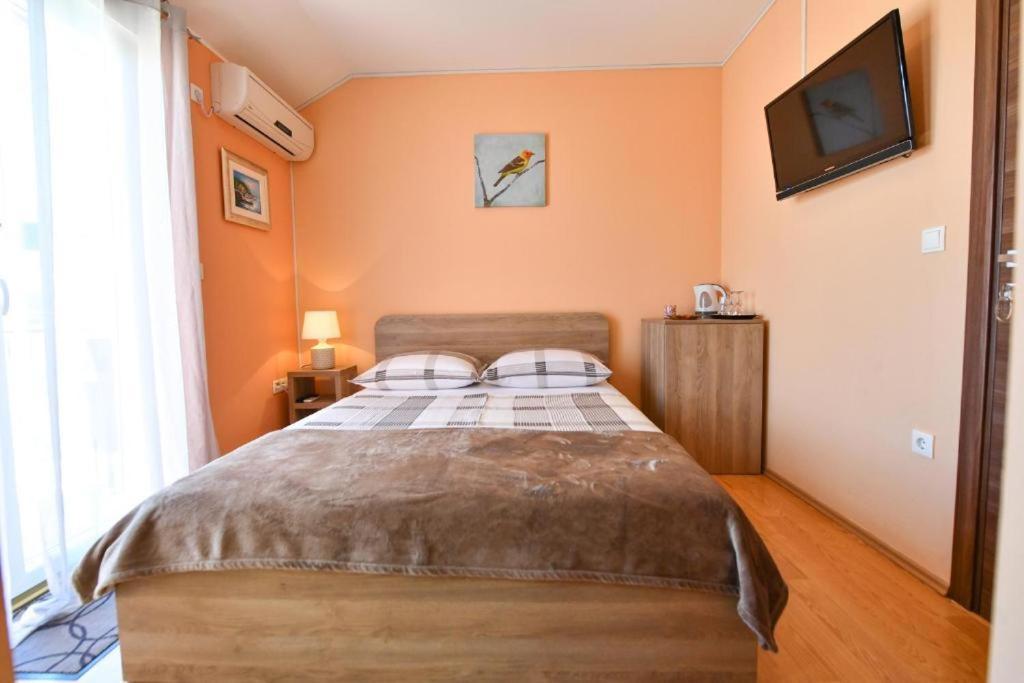 Apartments Vila Miranda โวดีเซ ภายนอก รูปภาพ