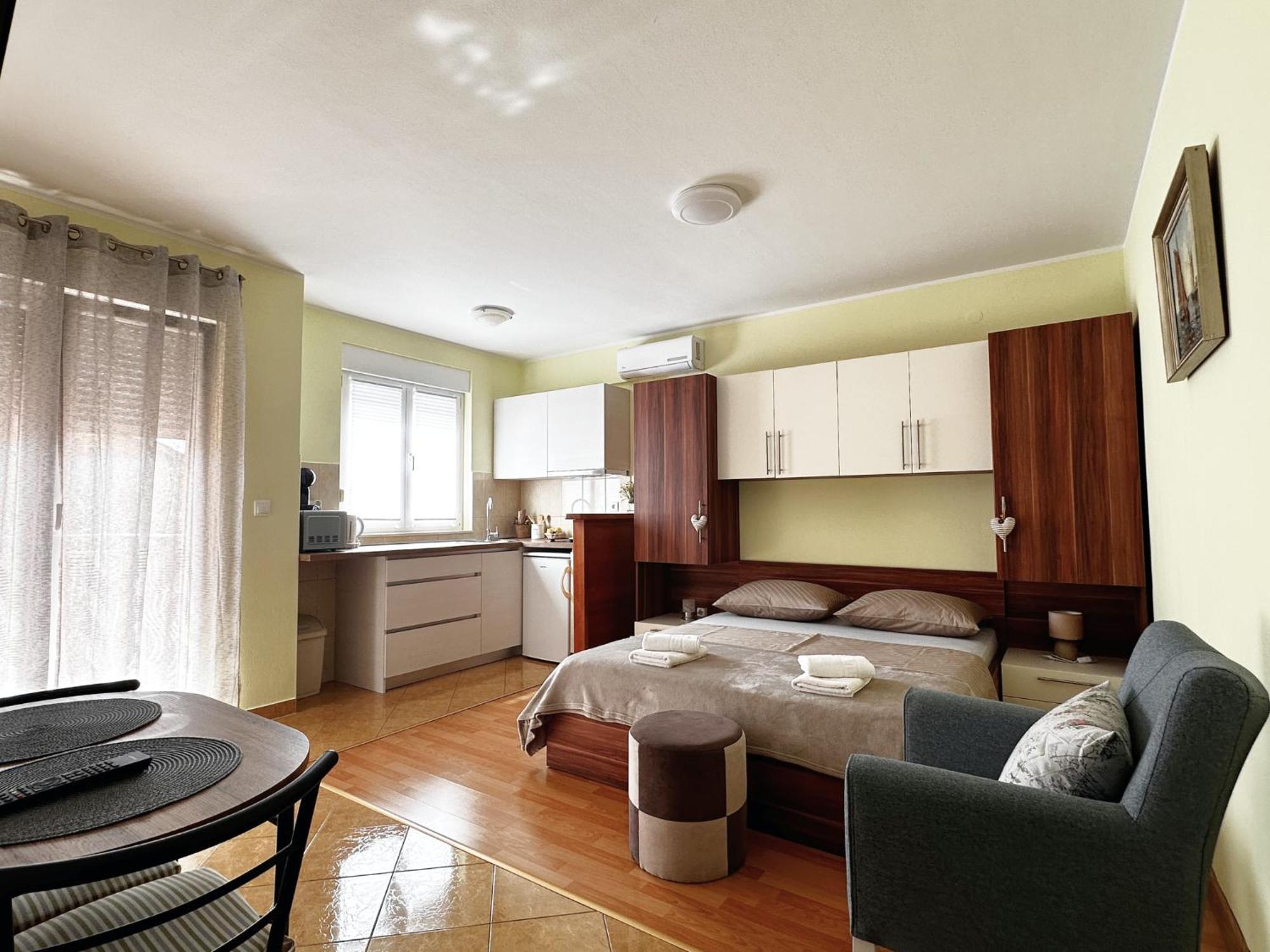 Apartments Vila Miranda โวดีเซ ภายนอก รูปภาพ