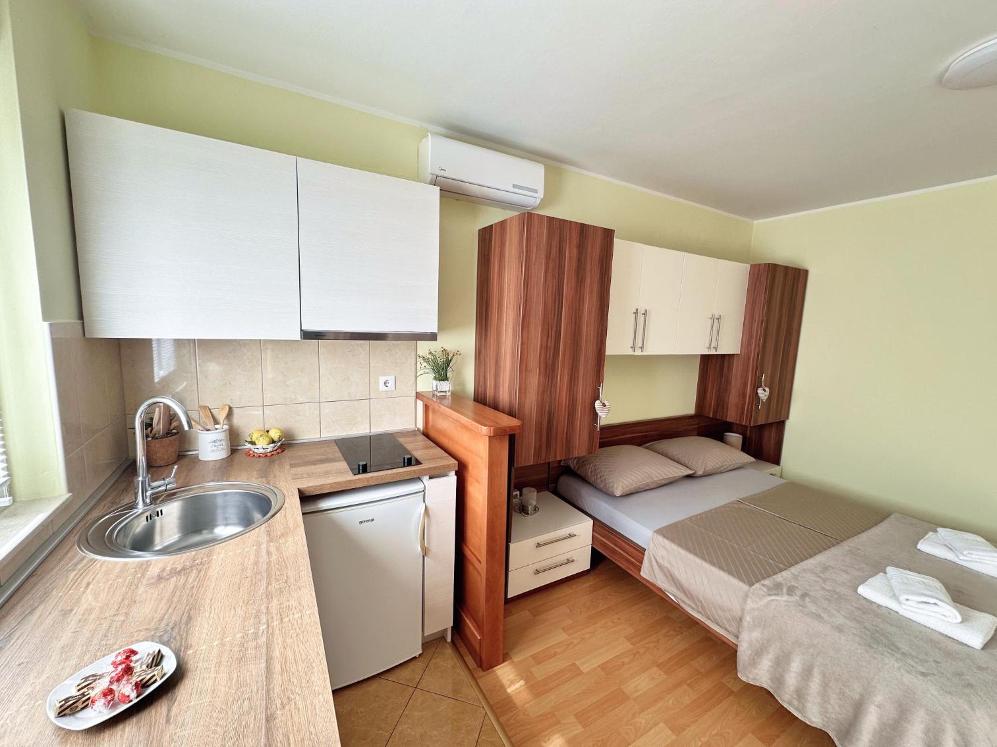 Apartments Vila Miranda โวดีเซ ภายนอก รูปภาพ