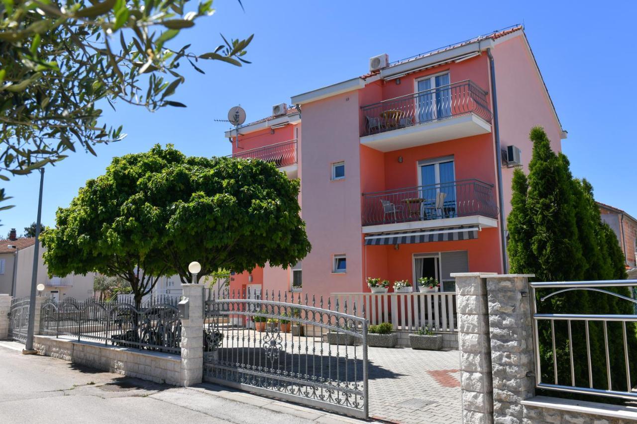 Apartments Vila Miranda โวดีเซ ภายนอก รูปภาพ