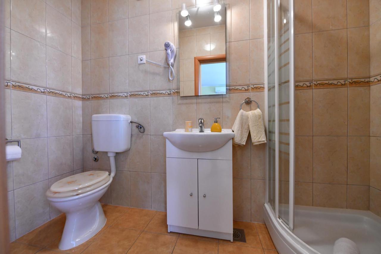 Apartments Vila Miranda โวดีเซ ภายนอก รูปภาพ
