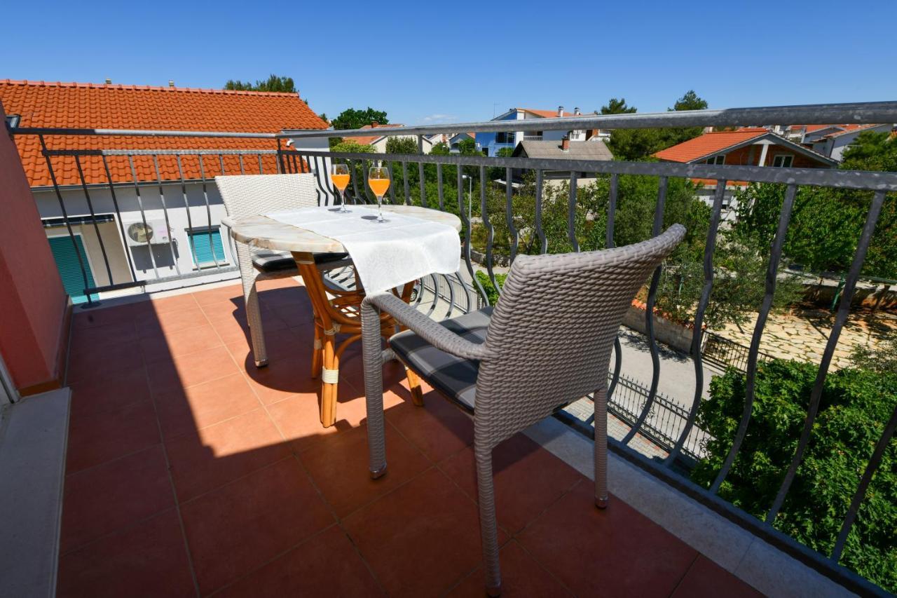 Apartments Vila Miranda โวดีเซ ภายนอก รูปภาพ