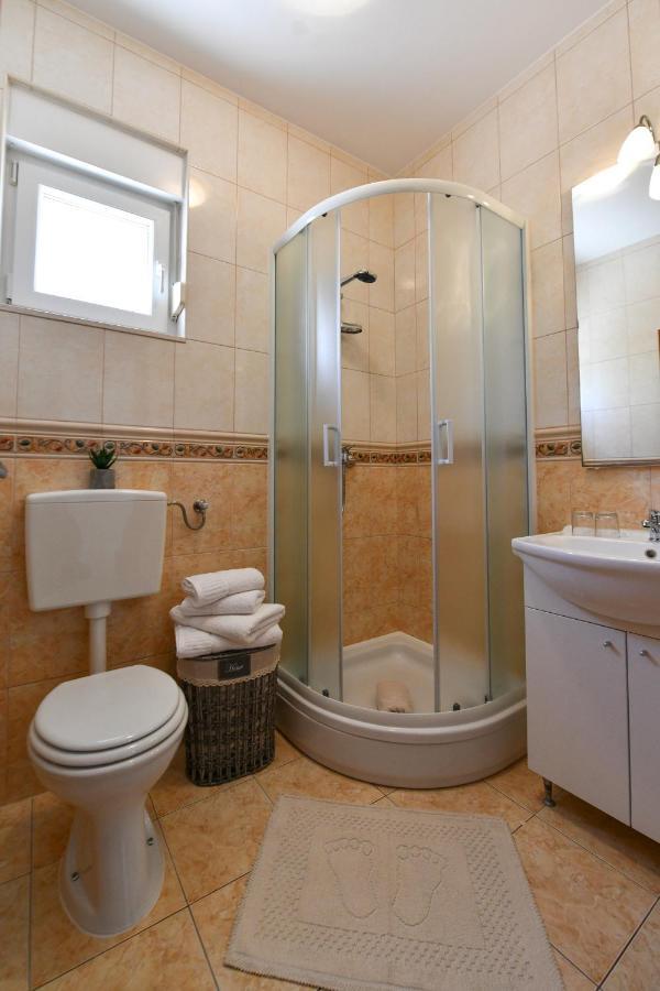 Apartments Vila Miranda โวดีเซ ภายนอก รูปภาพ